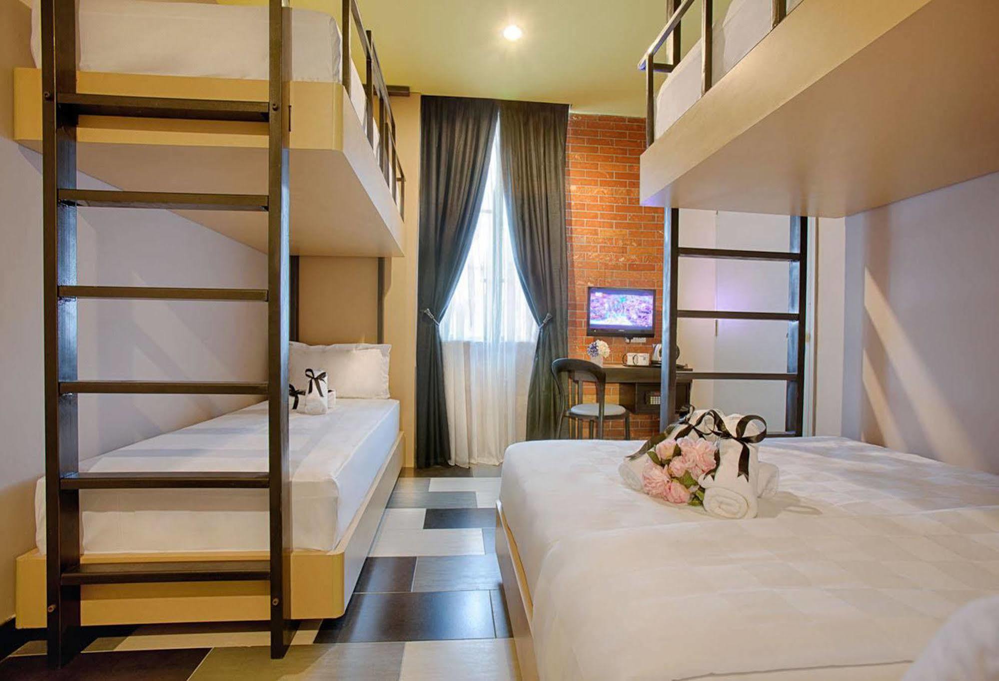 The Youniq Hotel, Klia T1, Klia T2 Sepang Extérieur photo